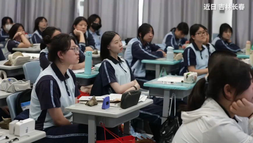 独行侠vs灰熊,2025年澳门302期开奖号码,权威独家讨论与热门话题_专家版V2.3