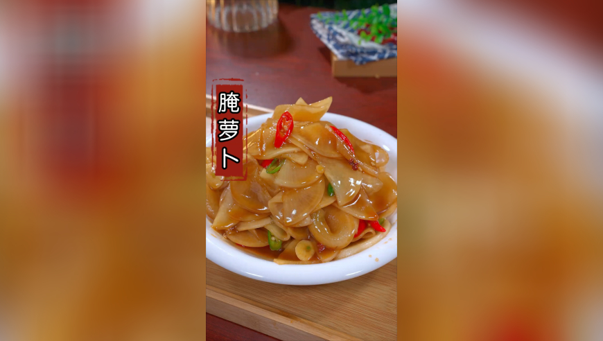 甲亢哥穿布鞋体验三轮,9979997藏宝阁特马结果,机构预测与落实方法揭秘_iosV1.86